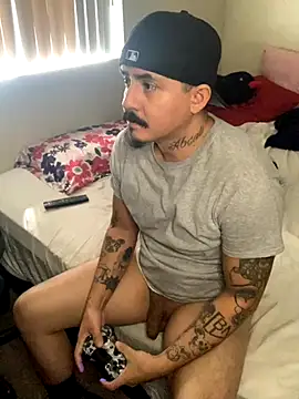 Snapshot of PeterGrandee chatting on September 18, 4:53 pm PeterGrandee online show from September 18, 4:53 pm