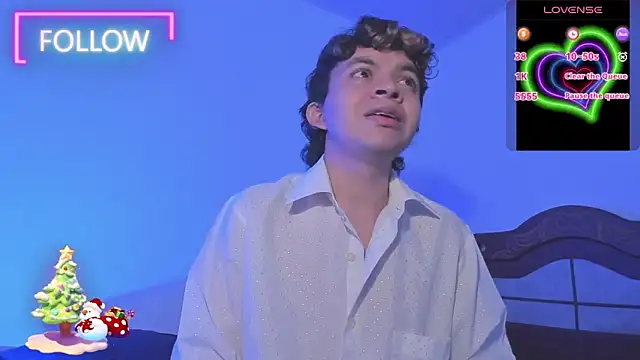 Lucaas King online show from December 10, 1:51 am