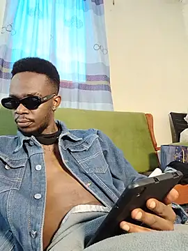 BIGDICKMULLAH online show from May 28, 7:50 am
