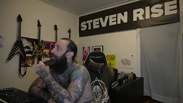 StevenRiseNYC online show from May 28, 1:58 am