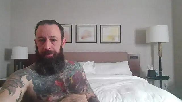 Snapshot of StevenRiseNYC chatting on October 24, 12:18 pm StevenRiseNYC online show from October 24, 12:18 pm