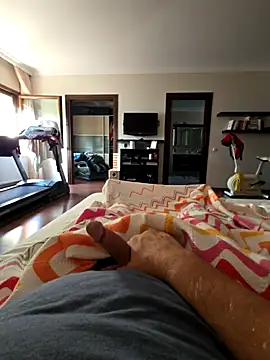 Snapshot of neugrg chatting on September 27, 5:16 am neugrg online show from September 27, 5:16 am