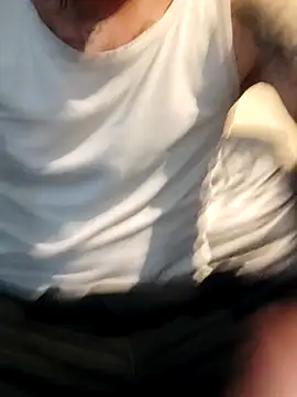 Snapshot of PIercingBoy38 chatting on October 19, 3:26 pm PIercingBoy38 online show from October 19, 3:26 pm