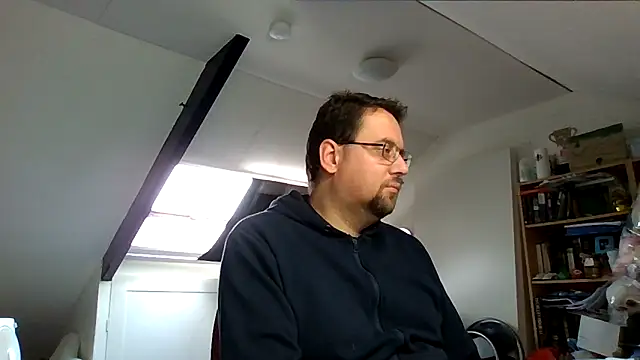 Snapshot of rdewaard81 chatting on October 31, 10:29 am rdewaard81 online show from October 31, 10:29 am