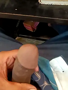 u wan me online show from March 11, 4:08 am