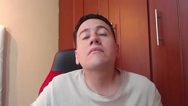 oliver price1 online show from December 24, 11:00 pm